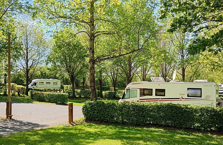 Camping de Pierre-Buffière