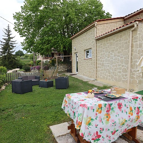 HLOAQU047V50KV6G_VilleneuveSurLot_LaReinette_photo