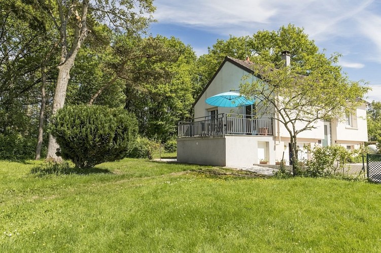 maison depuis jardin