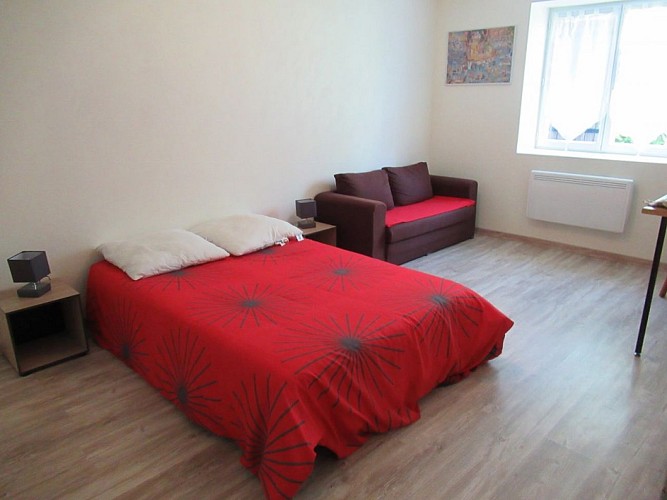 chambre familiale avec vue sur le jardin