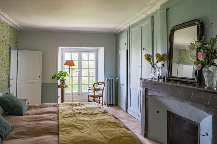 chambre cour carrée