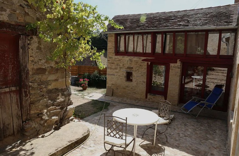 Saint Paul la Roche Jolie Maison