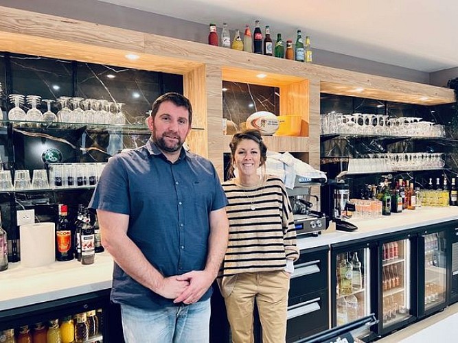 421938118_697436792558501_3505373904837830048_n