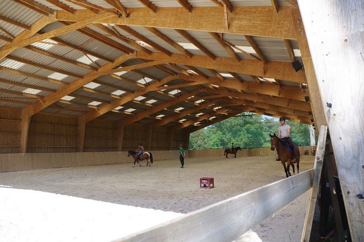 Ecuries du Château d'Ygrande