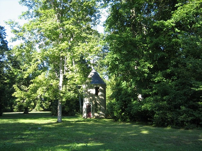 Prieuré de Bouche d'Aigre