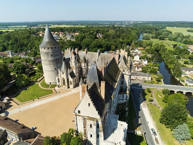 Château de Châteaudun, vue aérienne