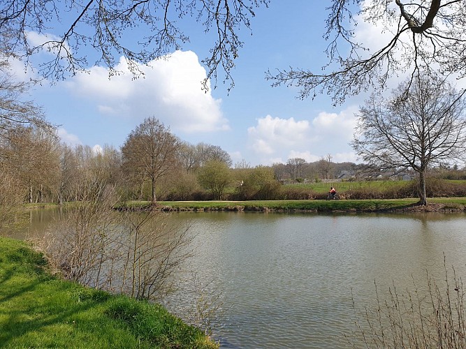 Etang Communal Manou