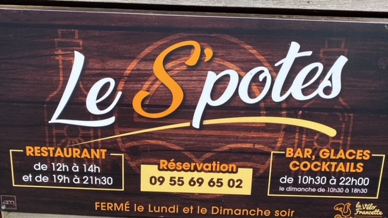 Restaurant Le S'Potes cuisine traditionelle creperie Thouars Thouarsais