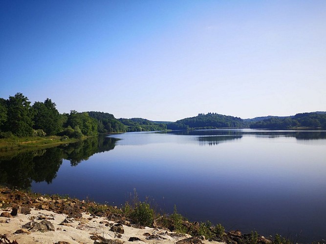 Lac de Chamboux- côté barrage