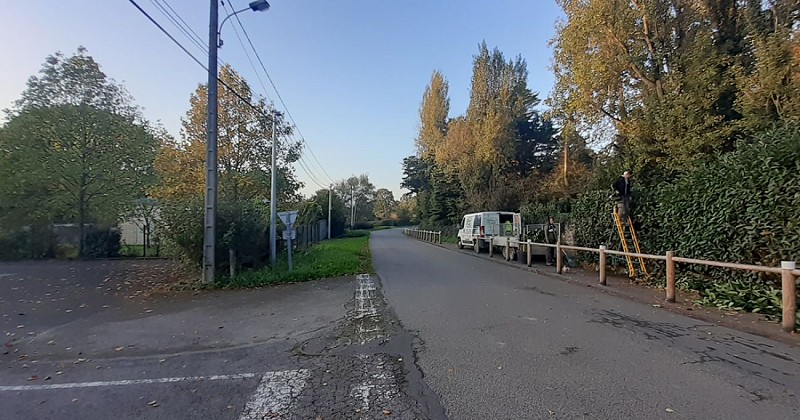 AIRE DE STATIONNEMENT - DERVAL