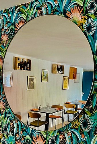 54353152217_f6b8f9fb48_w