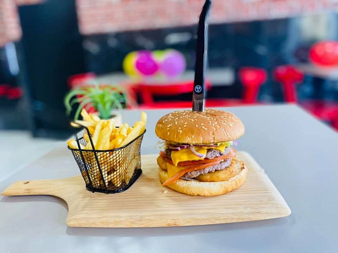 132118344_123719019563184_2872580096275708725_n.jpg_5