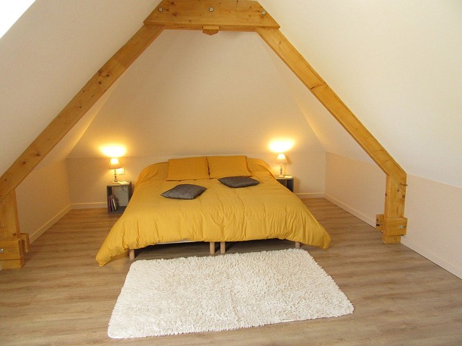 le-gite-de-la-chouette-suite-chambre-hattenville-mme-mille