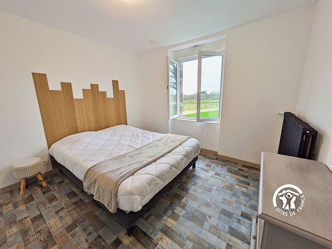 GÎTE DE LOUVEGAN, 12 À 14 PERS