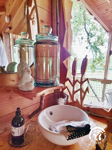 CABANE HULOTTE, JUSQU'À 2 PERSONNES