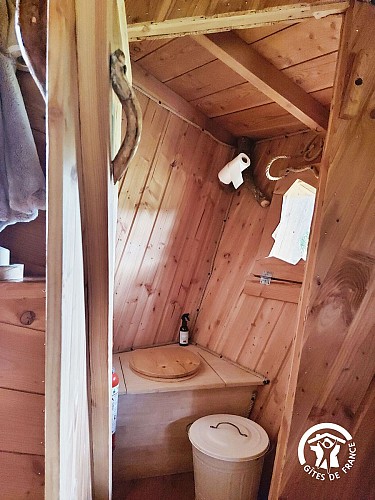 CABANE HULOTTE, JUSQU'À 2 PERSONNES