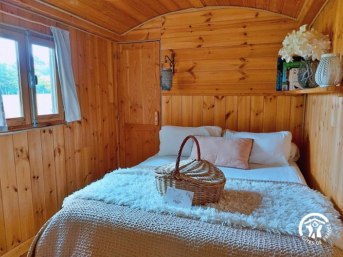 CHOUETTE ROULOTTE JUSQU'À 3 PERSONNES