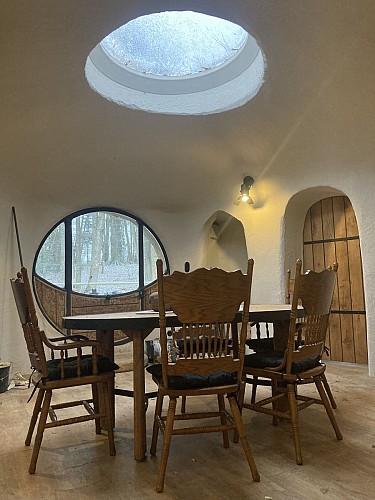 GITE INSOLITE TROGLOGITE LES ETANGS D'EOLE