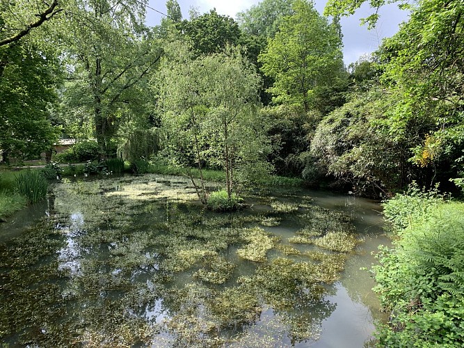 GITE INSOLITE TROGLOGITE LES ETANGS D'EOLE