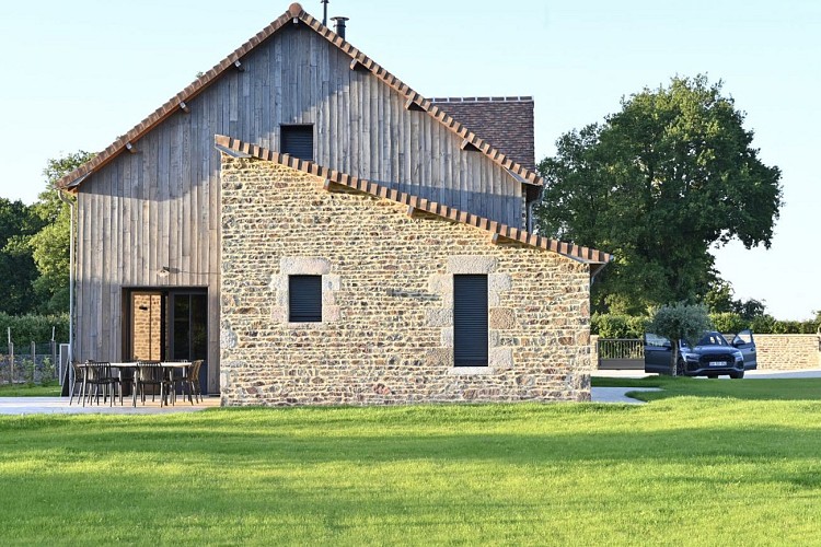 La grange et le nid (12 pers.)