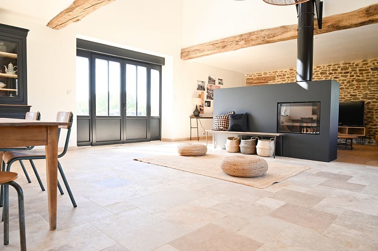 La grange et le nid (12 pers.)