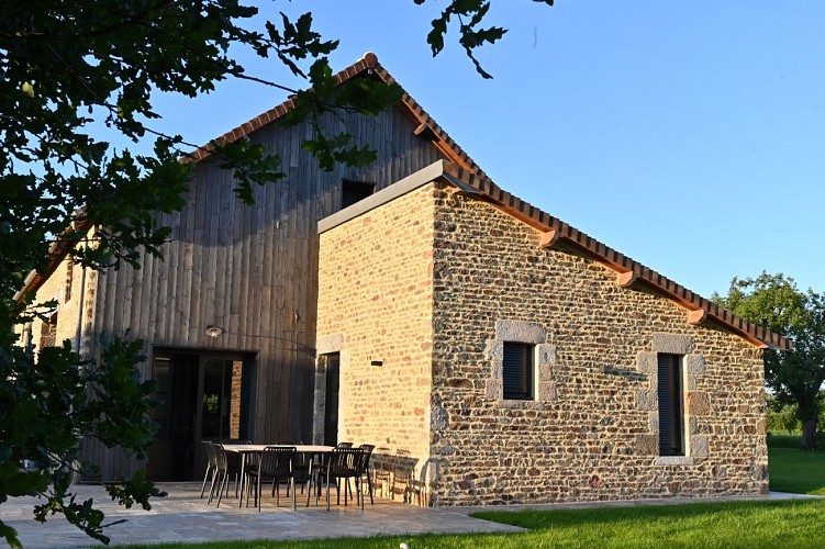 La grange et le nid (12 pers.)