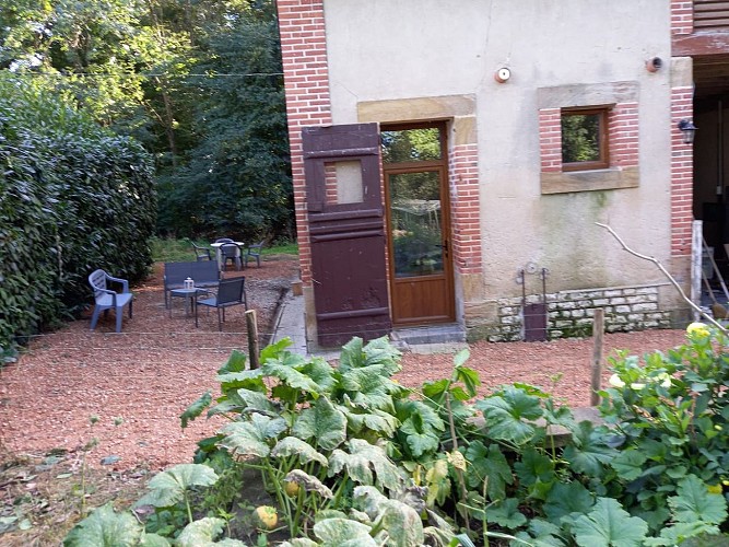 Suite dans le jardin du Château de l'Augère