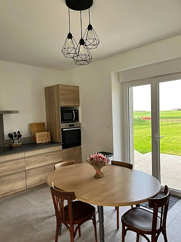 La grange de Binas_ espace repas 1