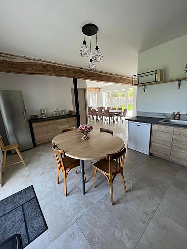 La grange de Binas_espace repas 2