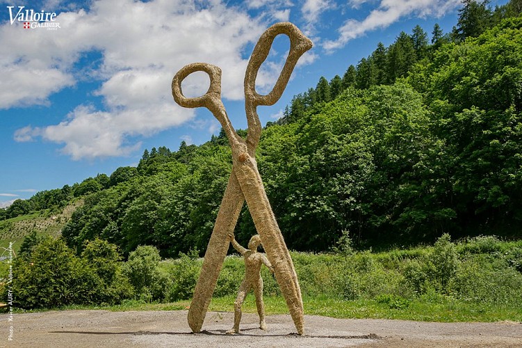 Concours International de sculptures sur paille & foin