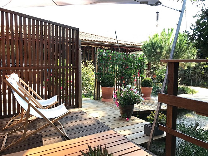 VUE SUR LE JARDIN