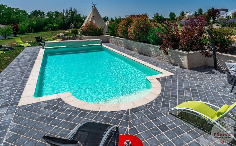 HLOAQU047V50CLEN_Roccas_photo2