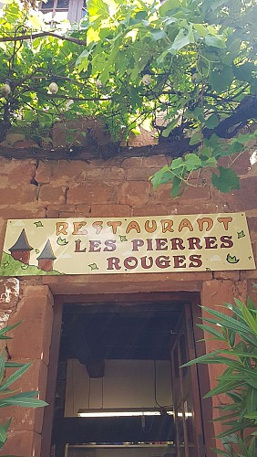 Restaurant Les Pierres Rouges