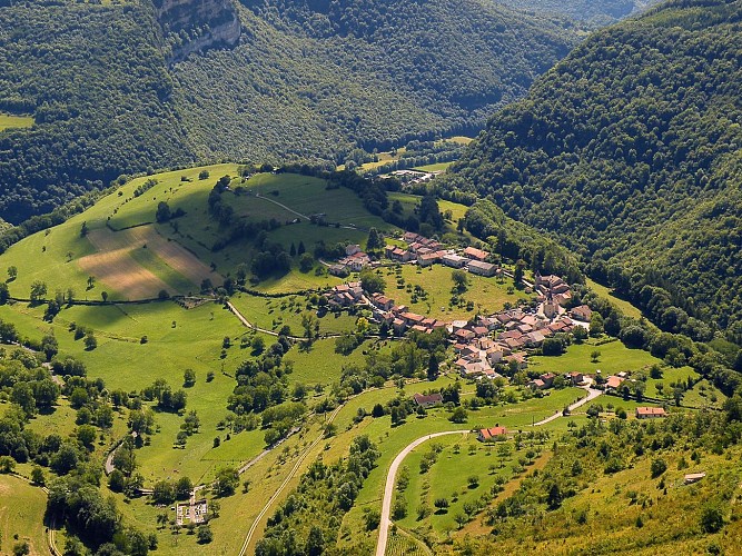 Panorama village d'Oncieu