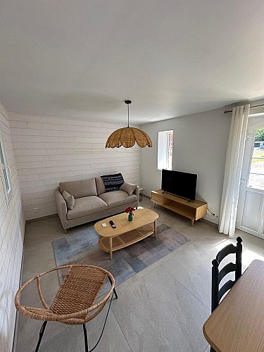 3-picauville-meuble-les-marais-blancs-cote-jardin