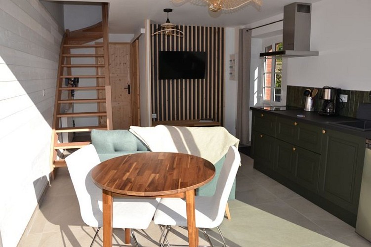 8-picauville-meuble-les-marais-blancs-cote-verger