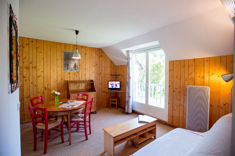 HPRT02 – DOMAINE DE RAMONJUAN – LESPONNE – Appart