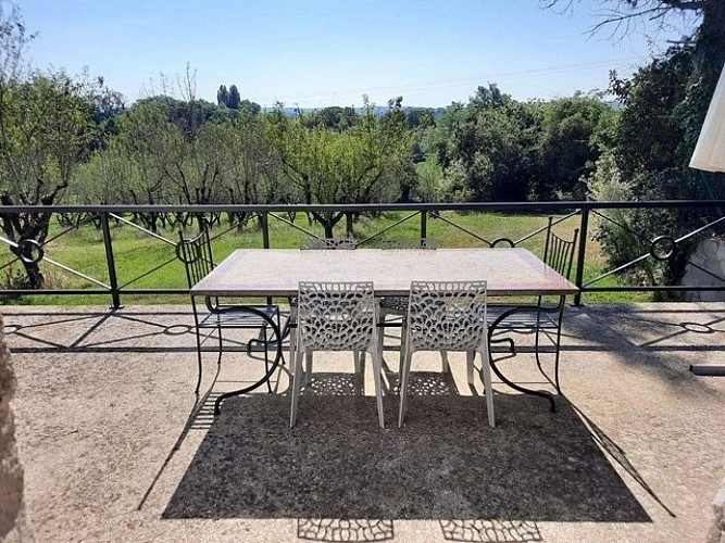 Le Lot d'Amandiers - terrasse1