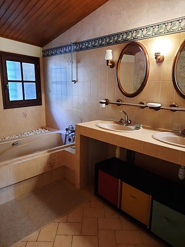 HLOAQU047V50KUBO_PRAYSSAS_REMPARTS_PHOTO12