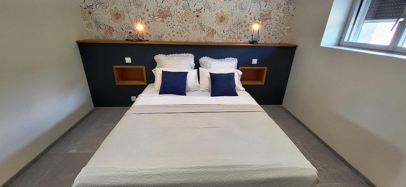 HLOAQU047V50KQIT-TAYRAC-Amandier-photo11