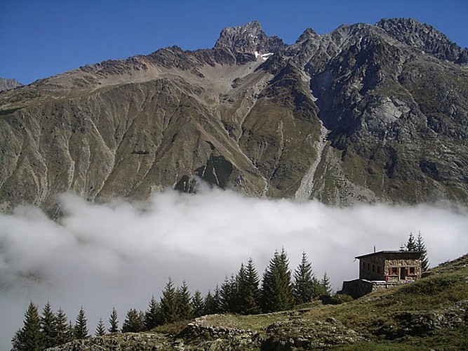 Mountain hut l'Alpe du Pin