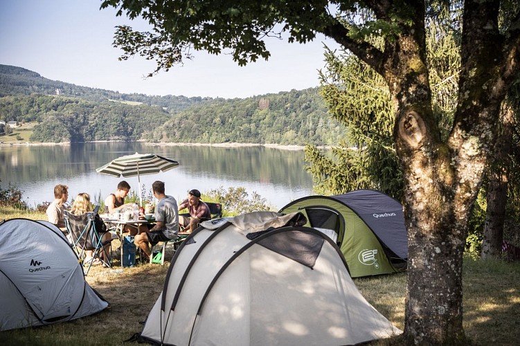 Lac de la Siauve Huttopia campsite