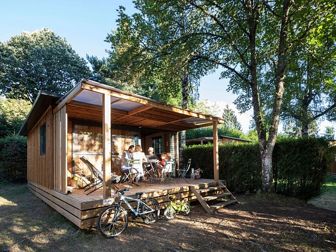 Lac de la Siauve Huttopia campsite