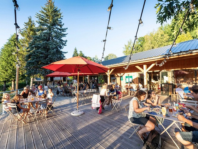 Camping Huttopia Lac de la Siauve