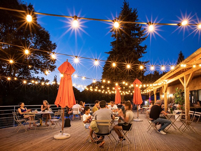 Camping Huttopia Lac de la Siauve