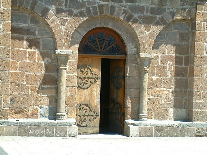Église Sainte-Croix & Saint-André