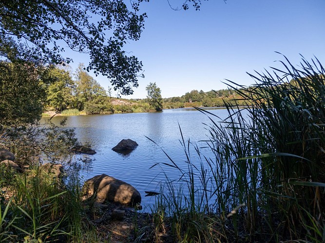 Le lac du Tact
