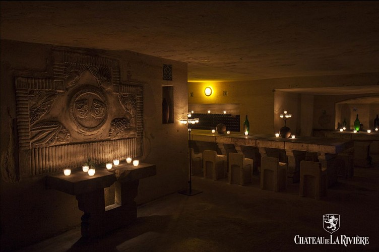 château-de-La-Rivière-13