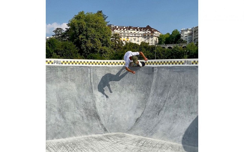 skatepark-pau-vue bowl