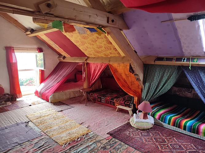 Gite d'étape de la Pierre qui Croule